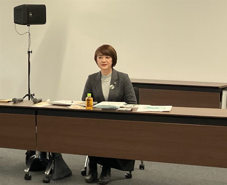 議員活動